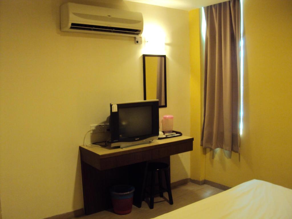 Golden Bay Hotel Malacca Bagian luar foto